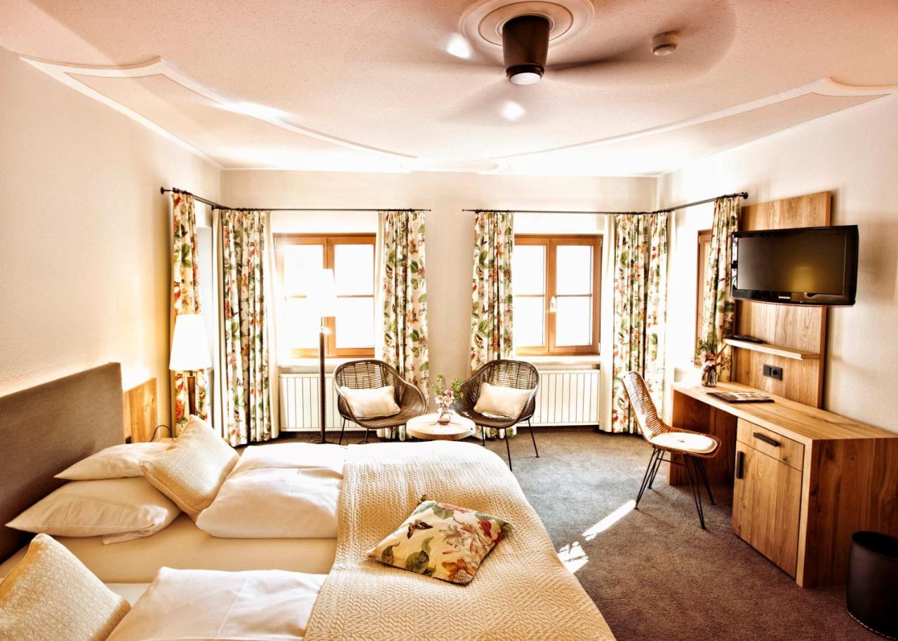 Historisches Gasthaus Hotel Hirschen Horn Gaienhofen  Dış mekan fotoğraf