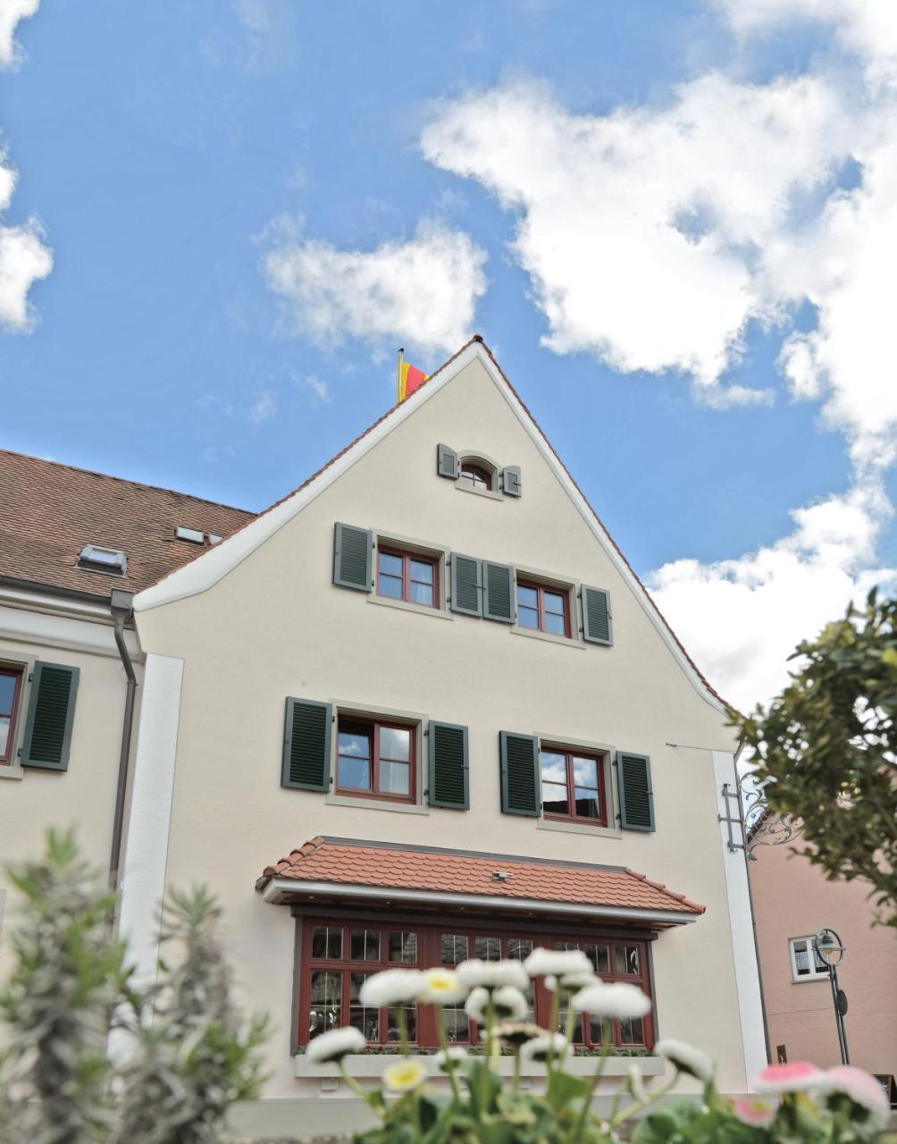 Historisches Gasthaus Hotel Hirschen Horn Gaienhofen  Dış mekan fotoğraf